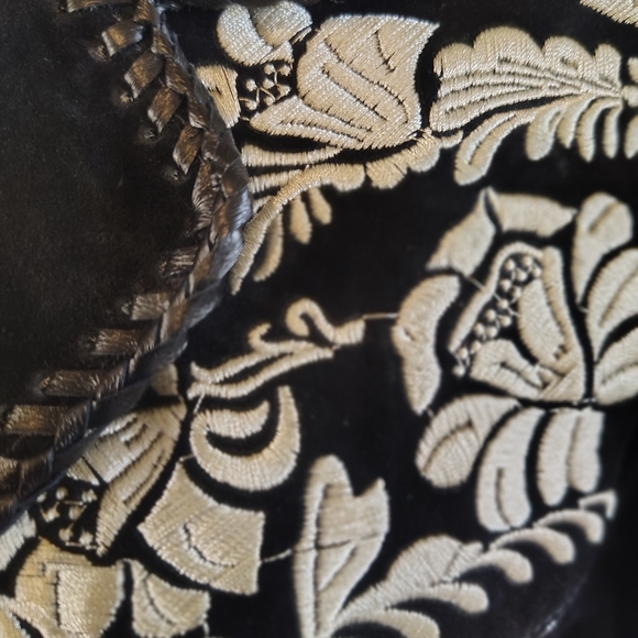 Scully Black Embroidered Women's Jacket - Picture 3 of 12